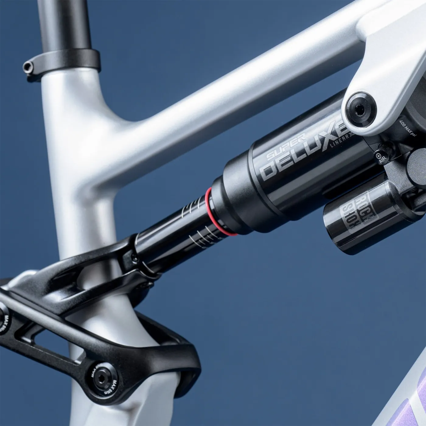 Kellys THEOS AX40, detaliu 5