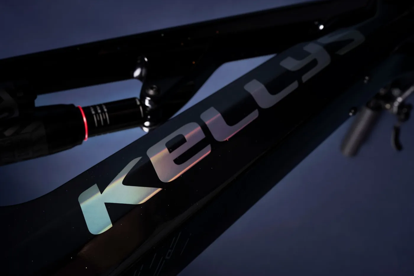 Kellys THEOS F100, detaliu 5