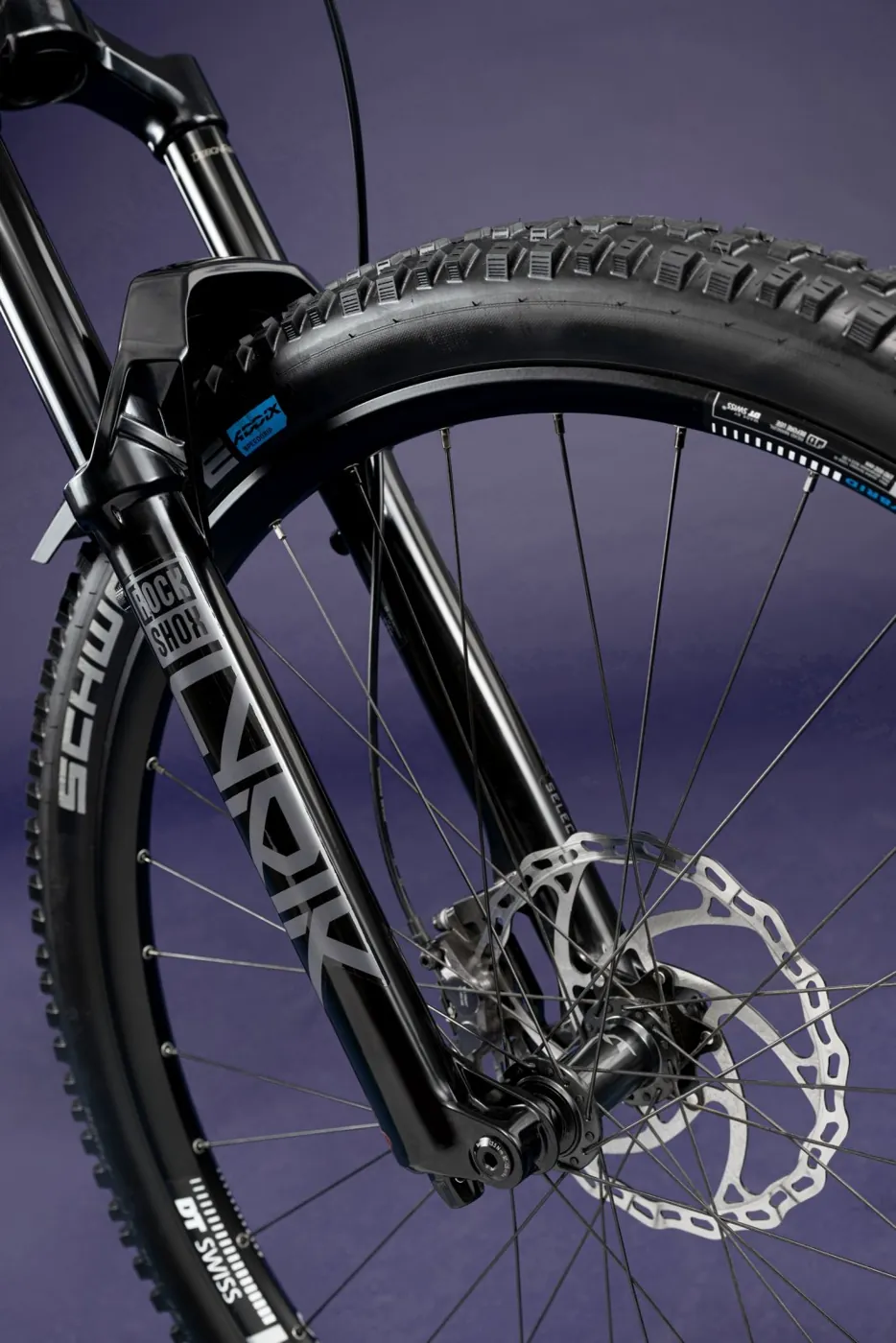 Kellys THEOS RS90, detaliu 1